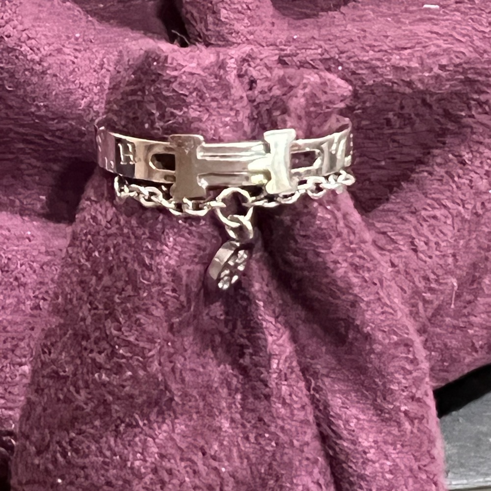 COPY - 🦋🧚‍♀️letter H dangle ring